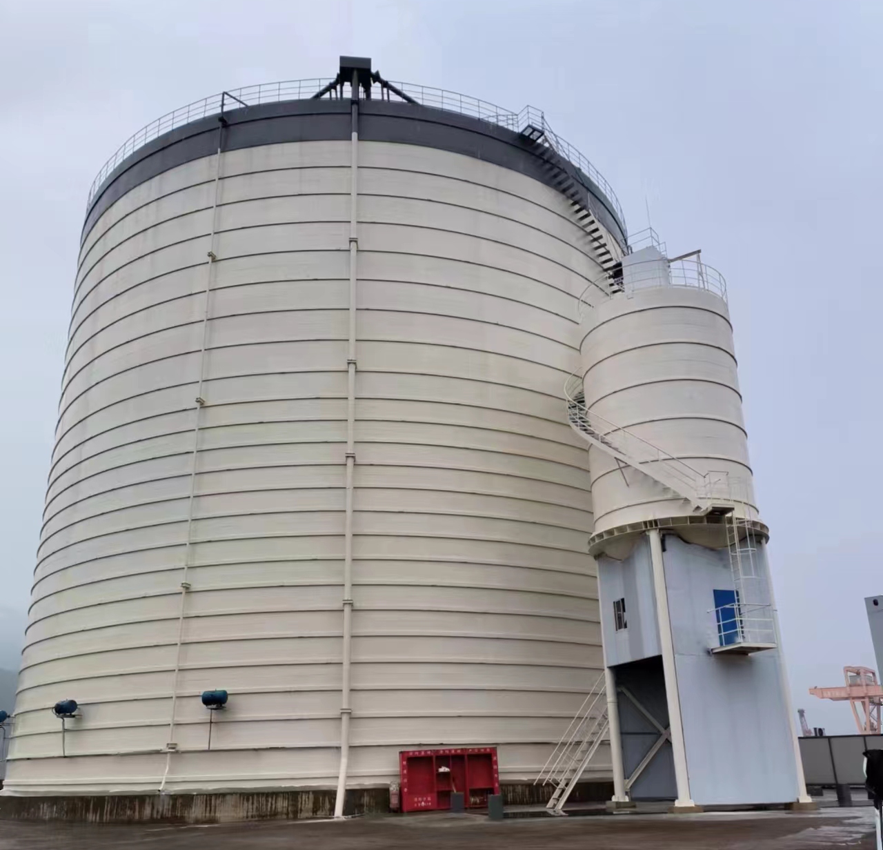 金堂10万吨水泥钢板库